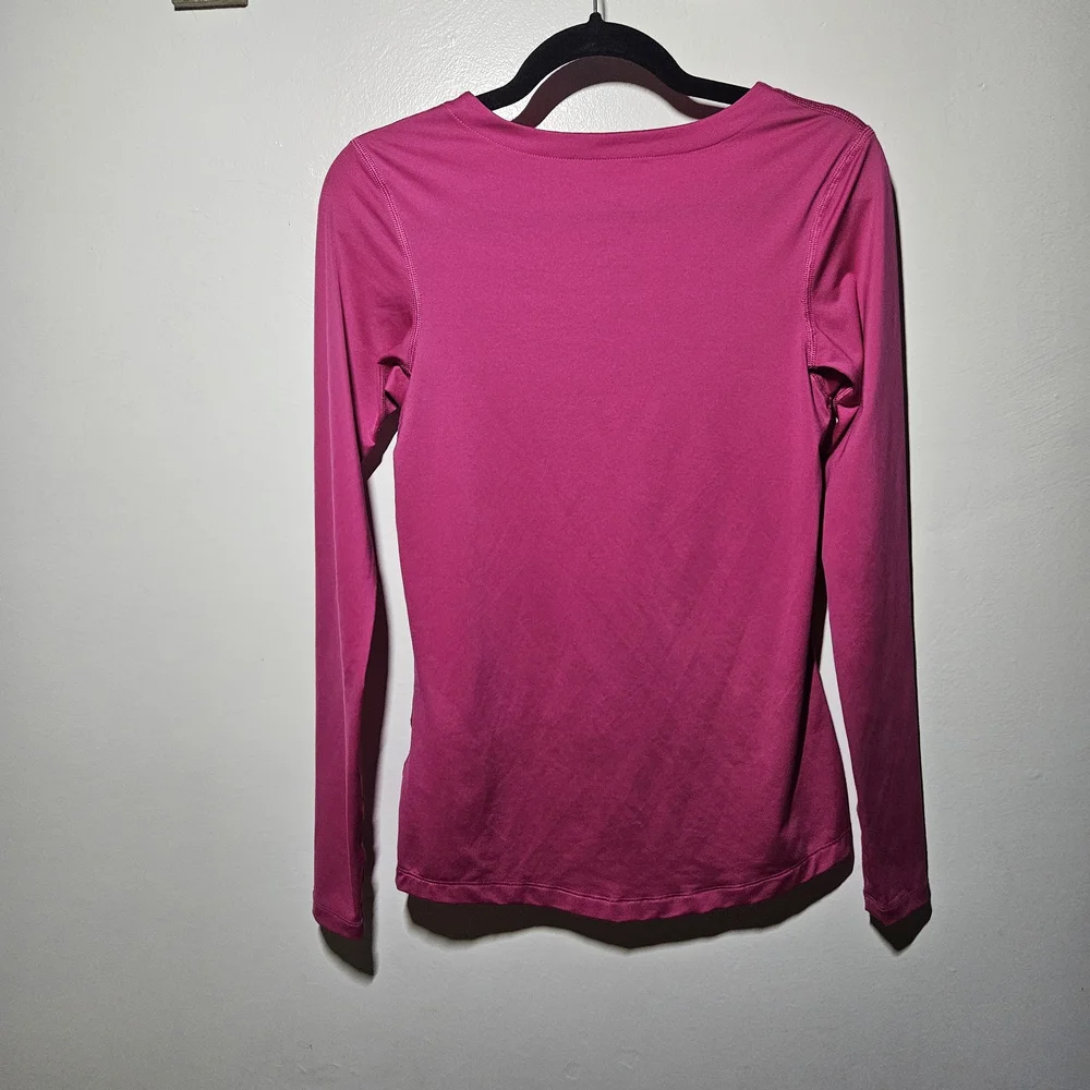 Nike vibrant pink